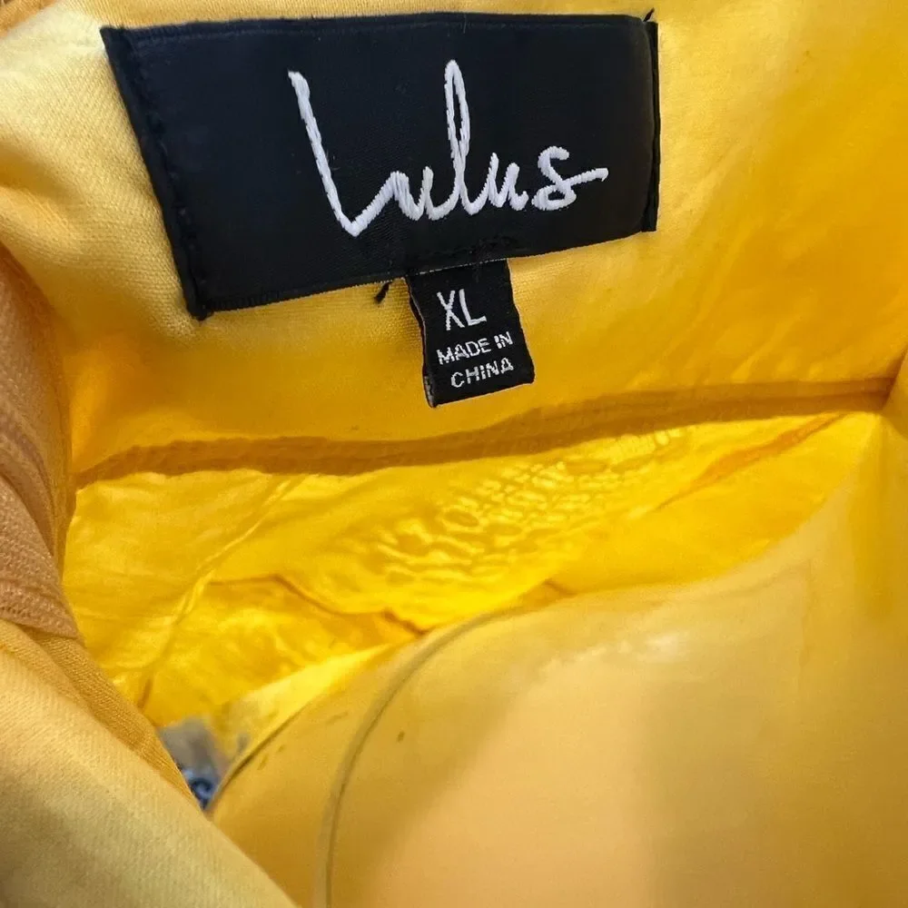 Lulus yellow tiered dress - Picture 6 of 10
